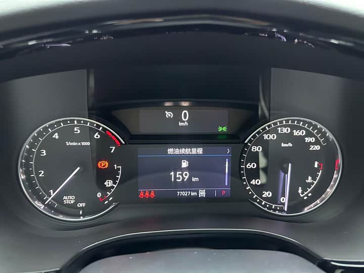 Фото 9 - Cadillac XT5