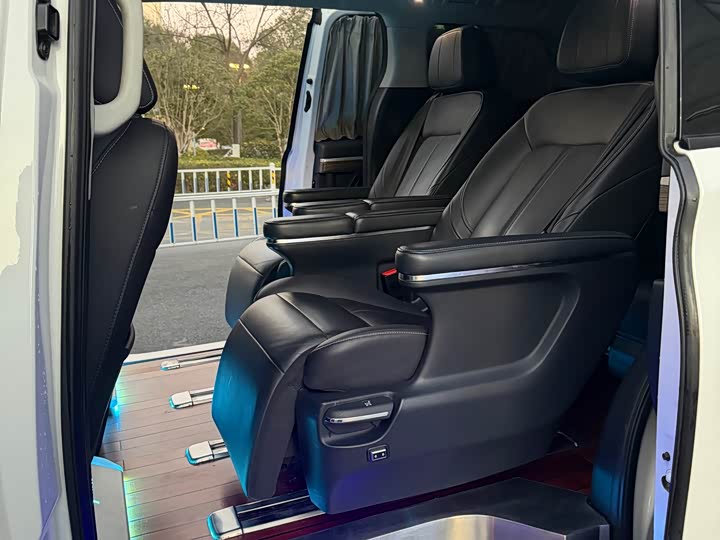 Фото 8 - GAC Trumpchi M8