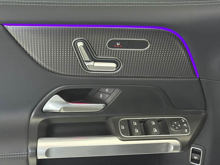 Фото 6 - Mercedes-Benz GLB-Class