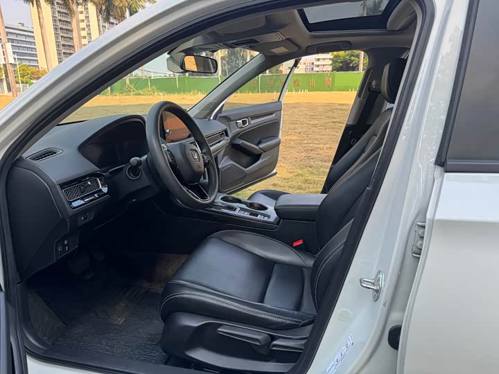 Фото 7 - Honda Civic