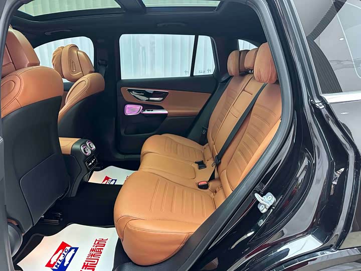 Фото 5 - Mercedes-Benz GLC-Class