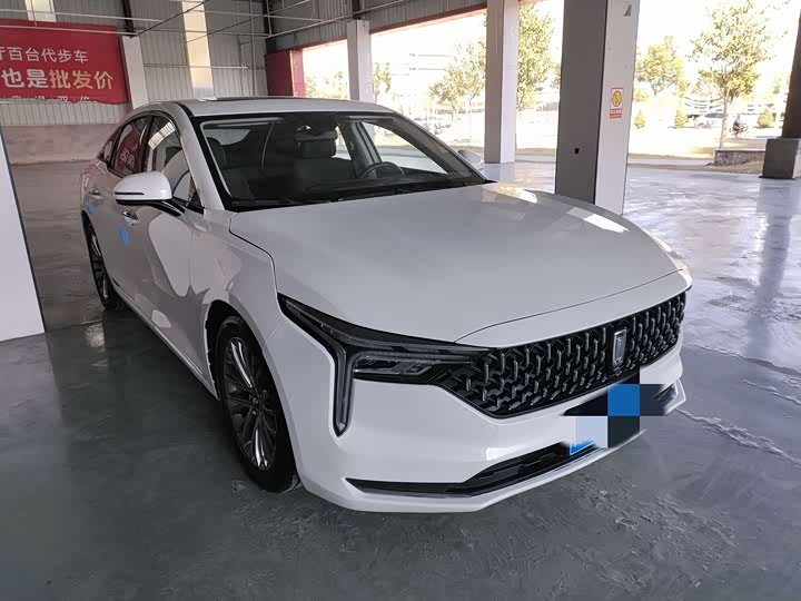 Фото 2 - Bestune B70