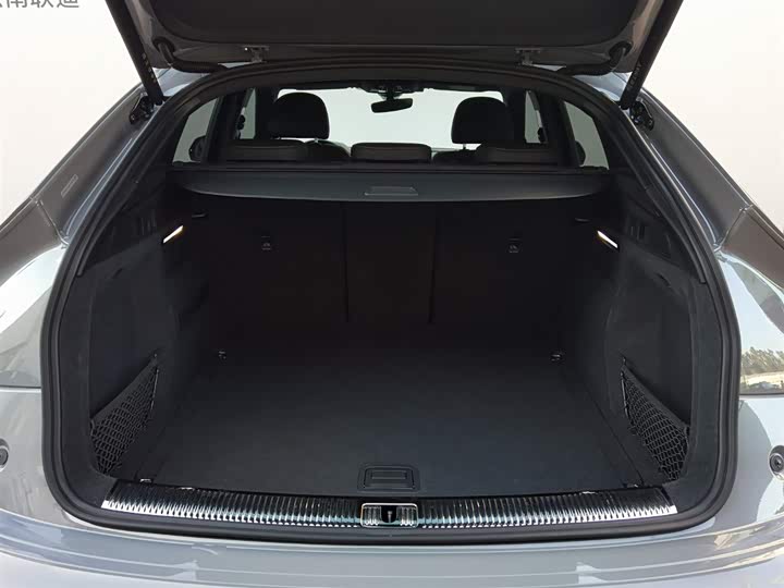 Фото 6 - Audi Q5L Sportback