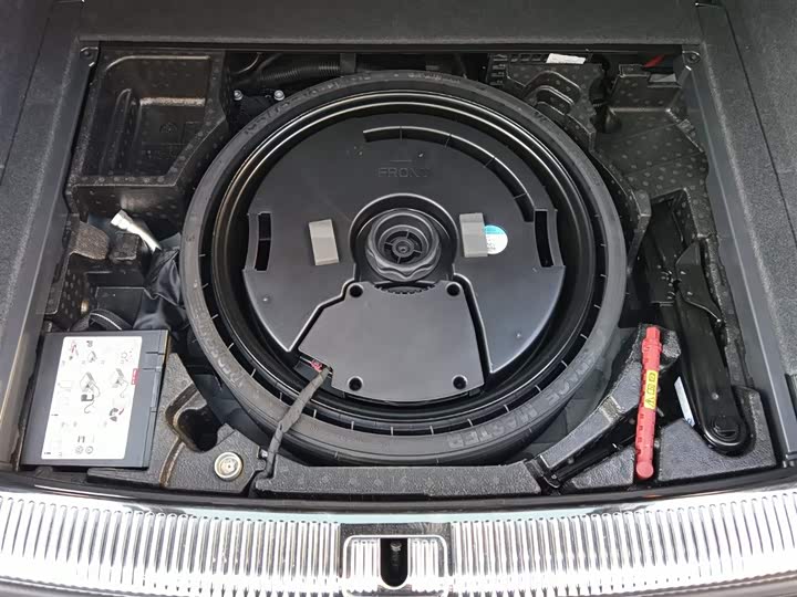 Фото 7 - Audi Q5L Sportback