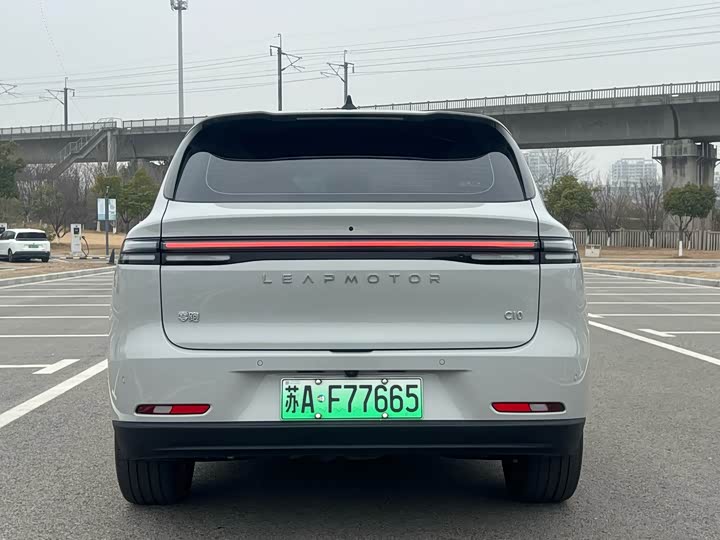 Фото 6 - Leapmotor C10