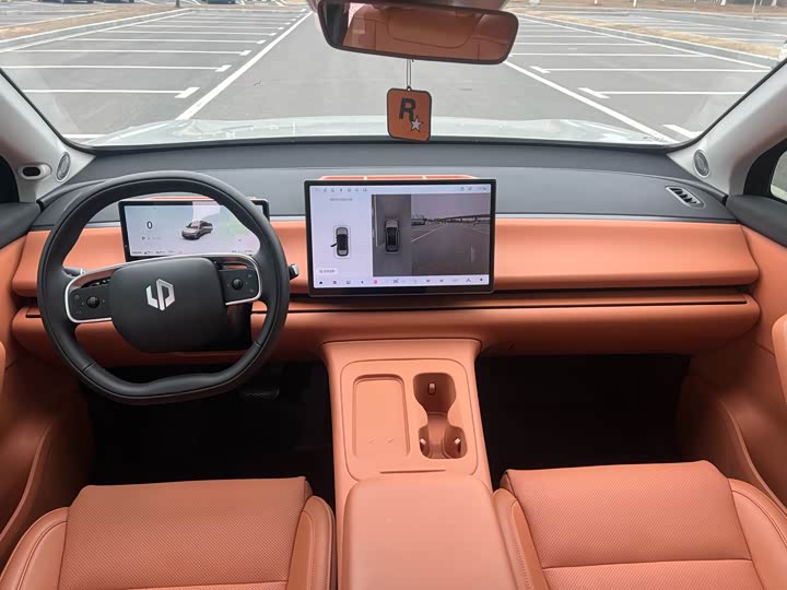 Фото 9 - Leapmotor C10