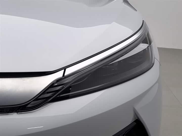 Фото 7 - BYD Yuan Plus