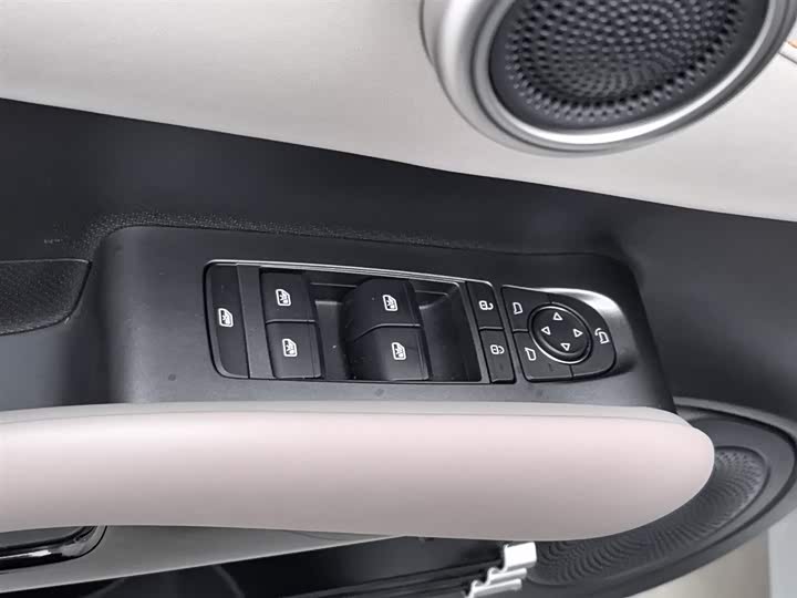 Фото 9 - BYD Yuan Plus