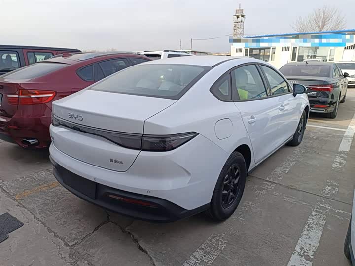 Фото 7 - BYD Seal 05 DM-i Hybrid