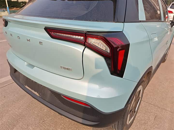 Фото 8 - Geely Geometry E Firefly