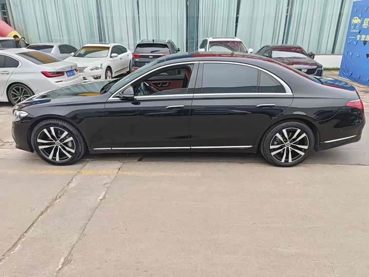 Фото 6 - Mercedes-Benz S-Class