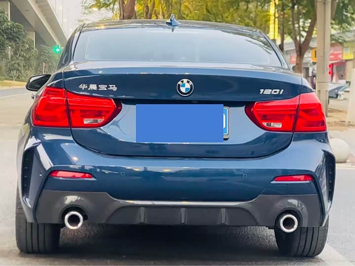 Фото 4 - BMW 1 Series