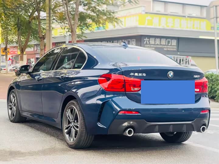 Фото 6 - BMW 1 Series