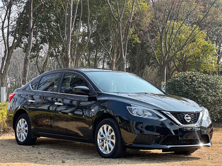 Фото 3 - Nissan Sylphy