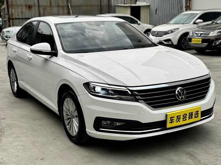 Фото 3 - Volkswagen Lavida