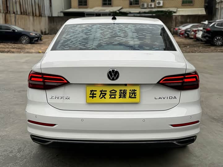 Фото 5 - Volkswagen Lavida