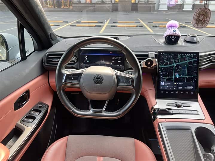 Фото 7 - Nio EC6