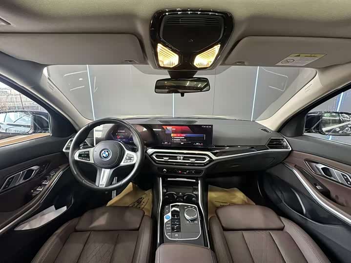 Фото 9 - BMW i3