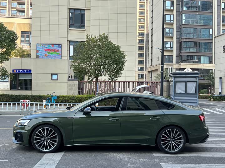 Фото 7 - Audi A5