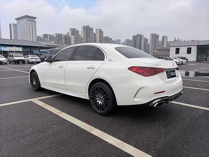 Фото 8 - Mercedes-Benz C-Class