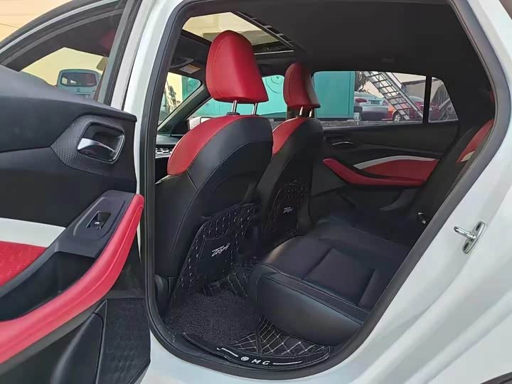 Фото 6 - MG Motor 5