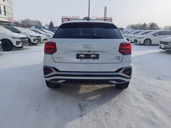 Фото 5 - Audi Q2L