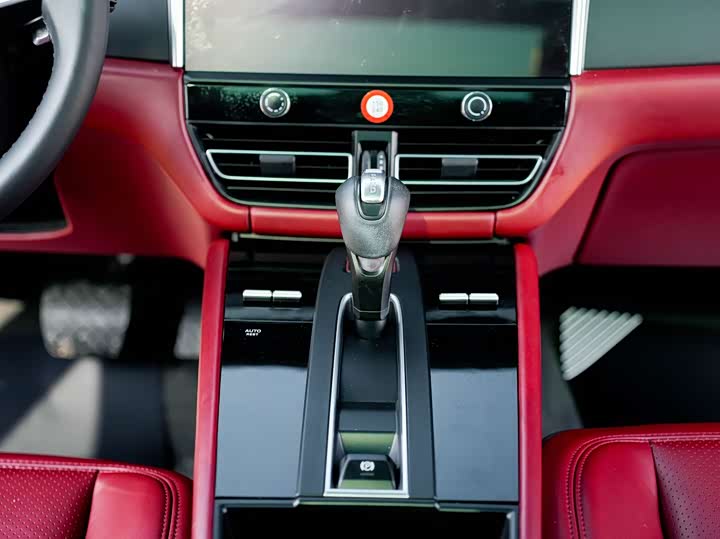 Фото 6 - Porsche Macan