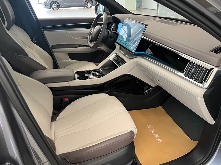 Фото 8 - BYD Song Plus Hybrid/EV