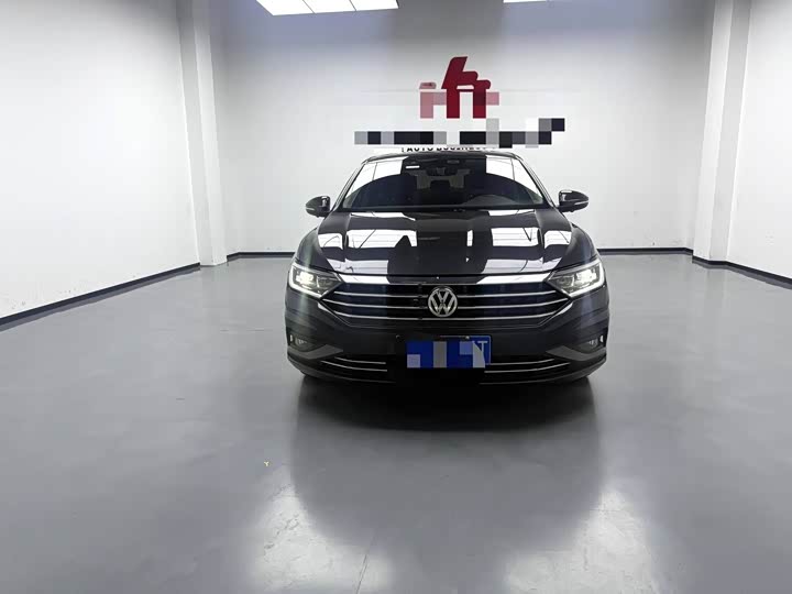 Фото 2 - Volkswagen Sagitar L