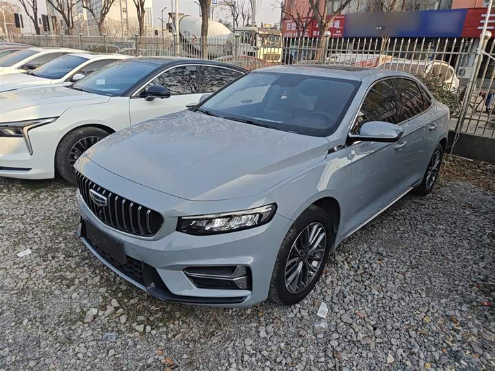 Фото 2 - Geely Preface