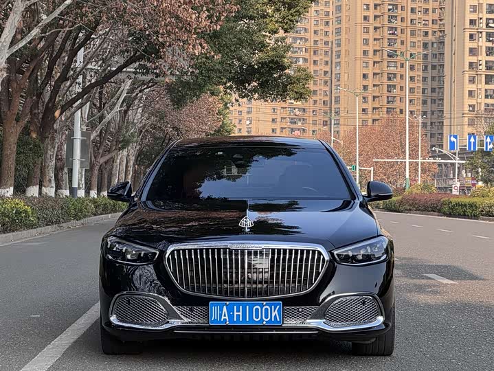 Фото 2 - Mercedes-Benz Maybach S-Class