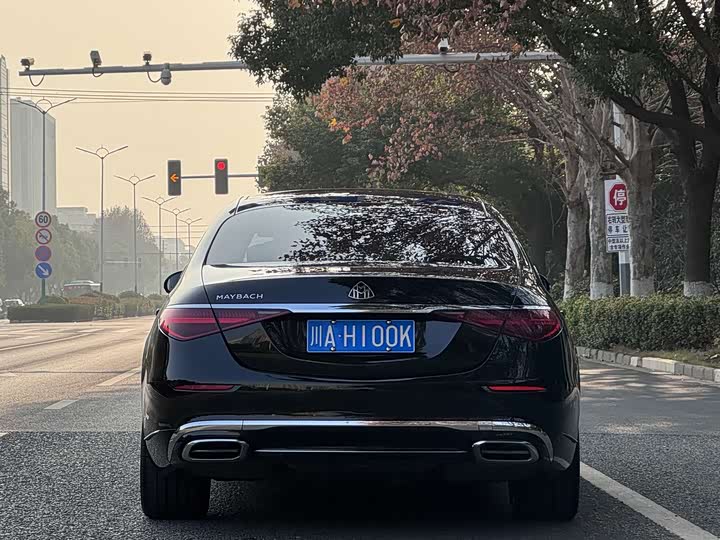 Фото 5 - Mercedes-Benz Maybach S-Class