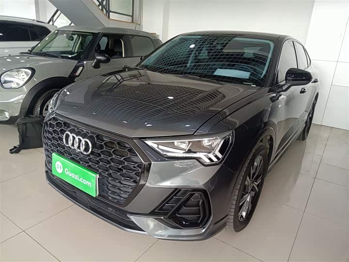 Фото 2 - Audi Q3 Sportback