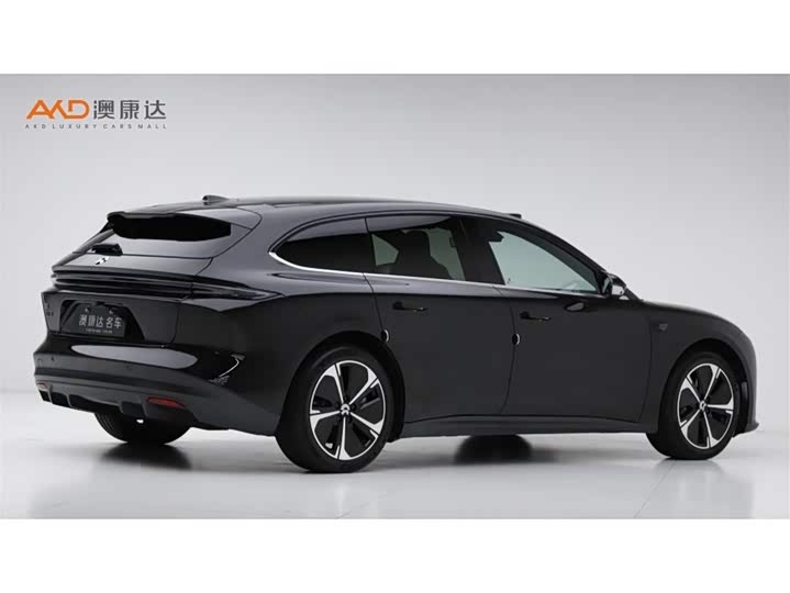 Фото 3 - Nio ET5T