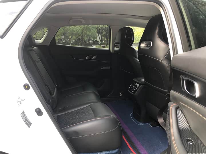 Фото 7 - Changan UNI-K