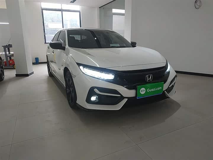 Фото 4 - Honda Civic
