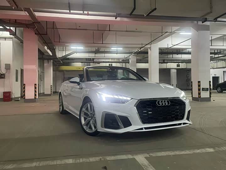 Фото 1 - Audi A5