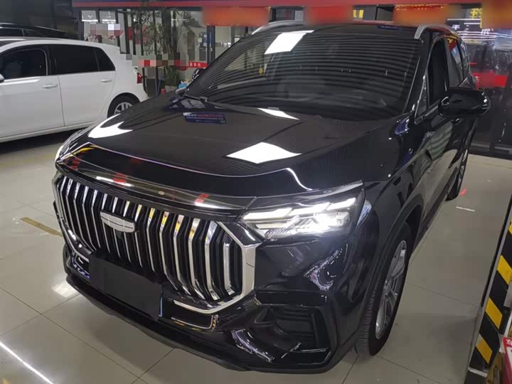 Фото 2 - Geely Okavango L