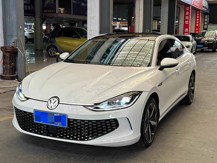 Фото 1 - Volkswagen Lamando L