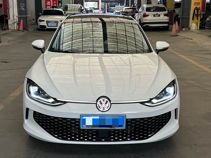 Фото 2 - Volkswagen Lamando L