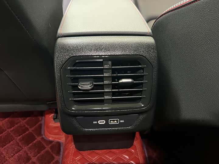 Фото 8 - Volkswagen Lamando L