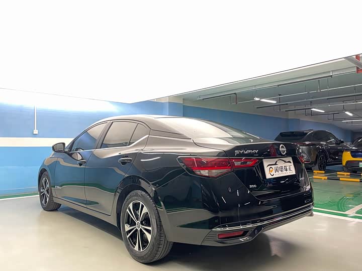 Фото 8 - Nissan Sylphy