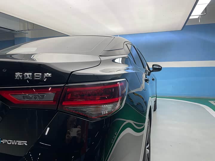 Фото 9 - Nissan Sylphy