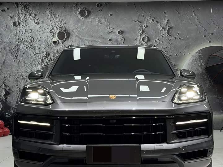 Фото 2 - Porsche Cayenne