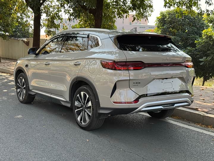 Фото 3 - BYD Song Plus Hybrid/EV