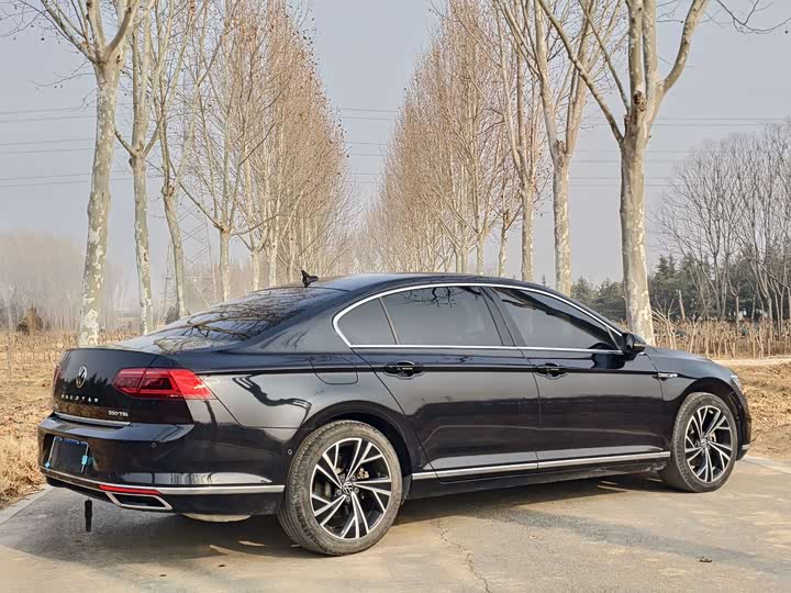 Фото 6 - Volkswagen Magotan