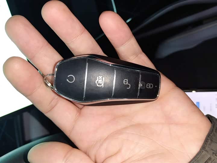 Фото 9 - BYD Seal