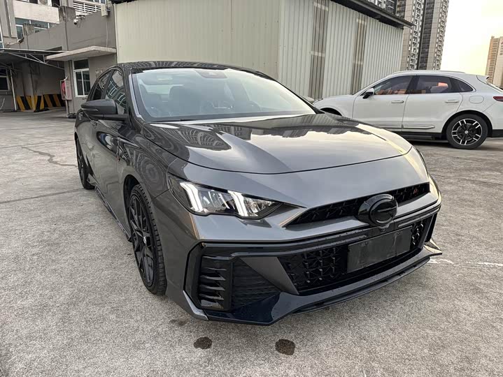 Фото 3 - GAC Trumpchi Empow R