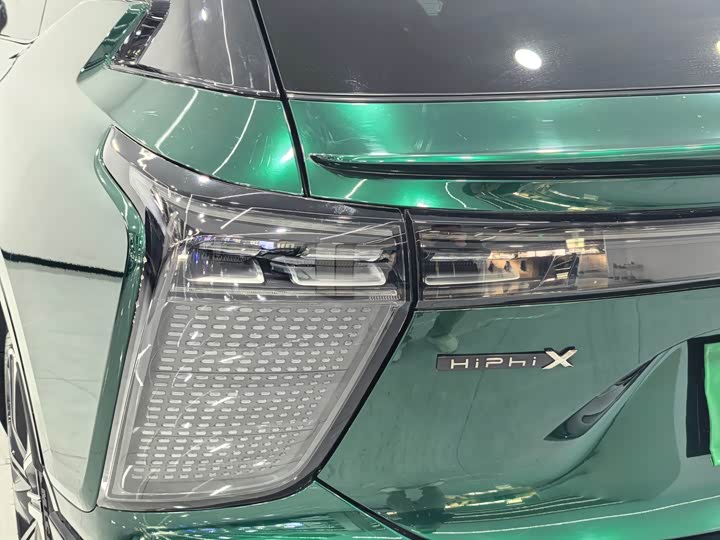 Фото 8 - HiPhi X