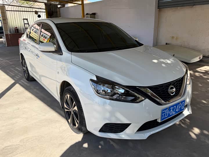 Фото 3 - Nissan Sylphy